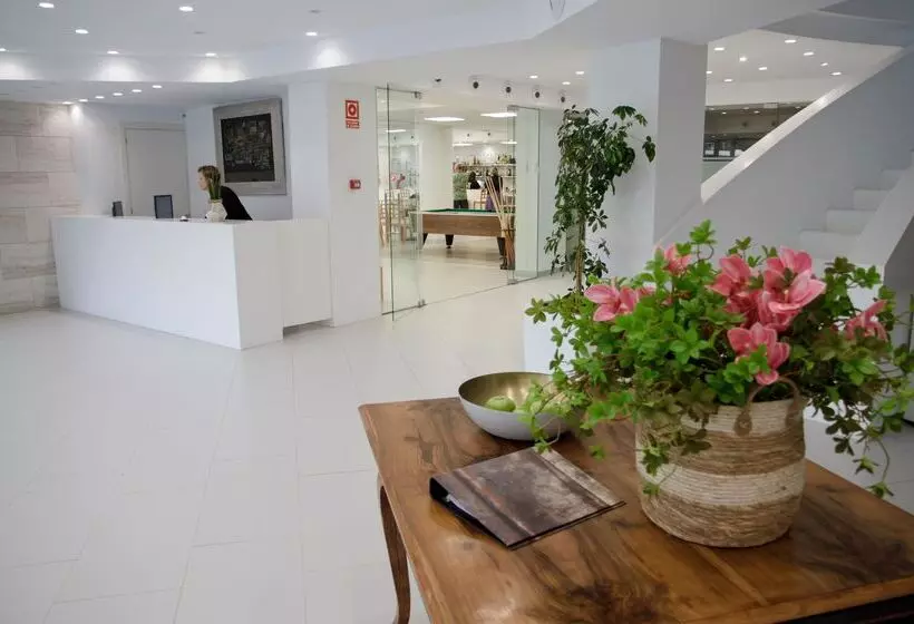 فندق ALEGRIA Fenals Mar