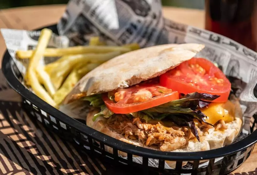 فندق ALEGRIA Fenals Mar