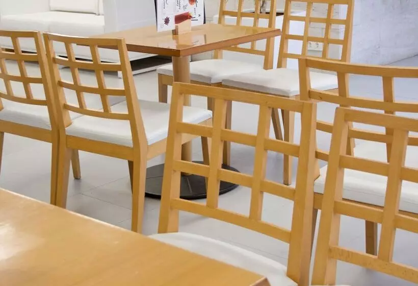 فندق ALEGRIA Fenals Mar