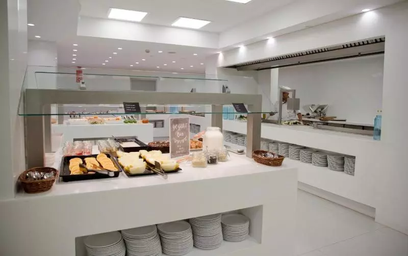 فندق ALEGRIA Fenals Mar