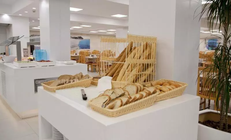 فندق ALEGRIA Fenals Mar