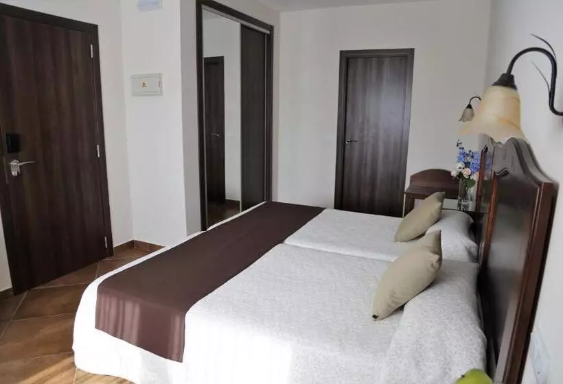 ホテル Arcos De Montemar