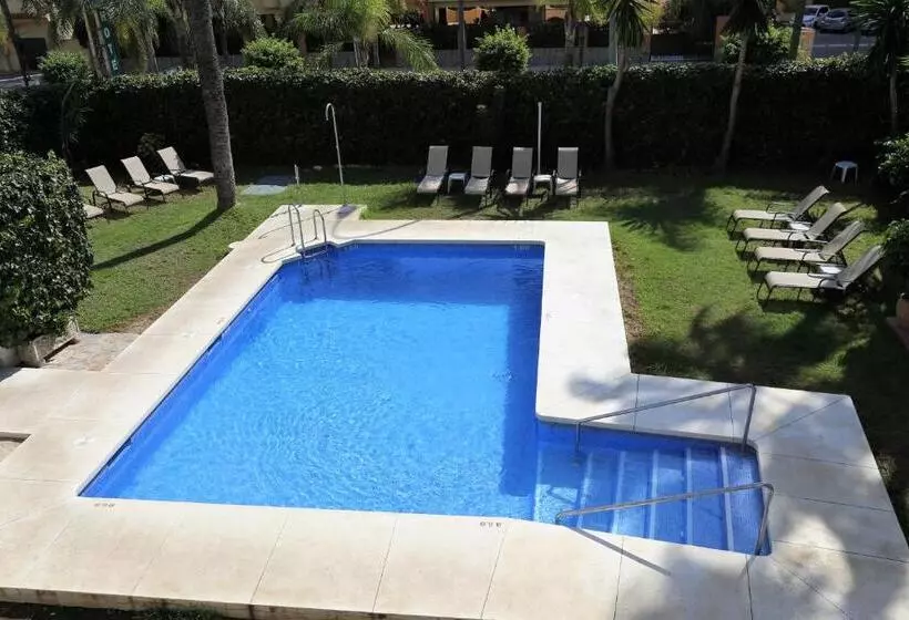 ホテル Arcos De Montemar