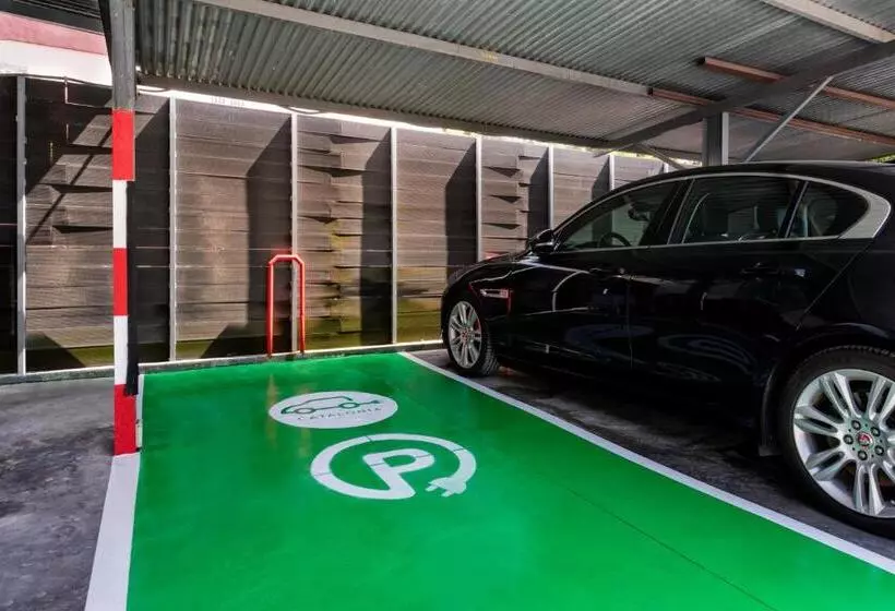 هتل Catalonia Hispalis