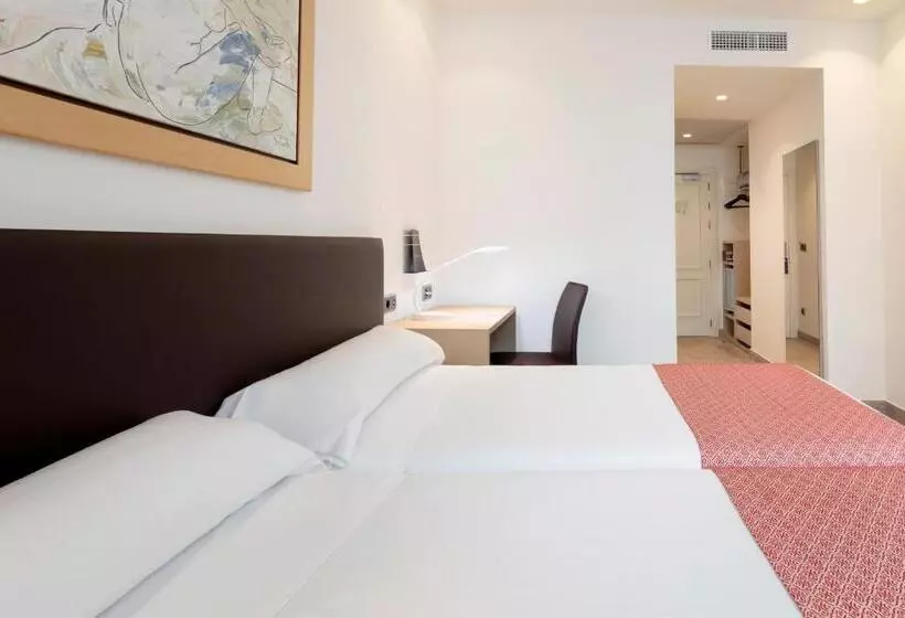 هتل Catalonia Hispalis