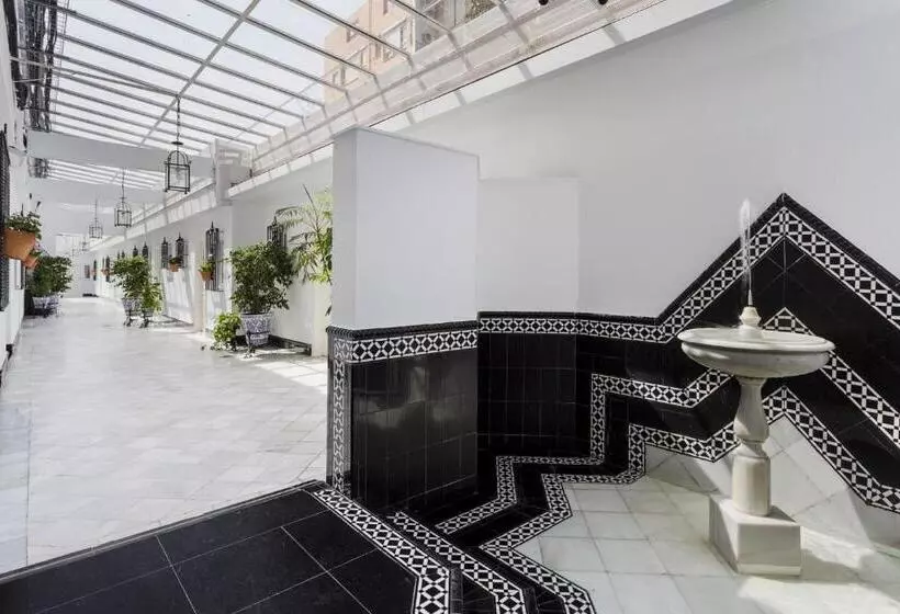 هتل Catalonia Hispalis