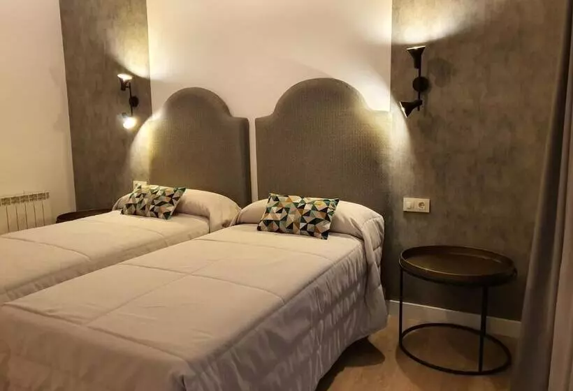 בית מלון כפרי Complejo París