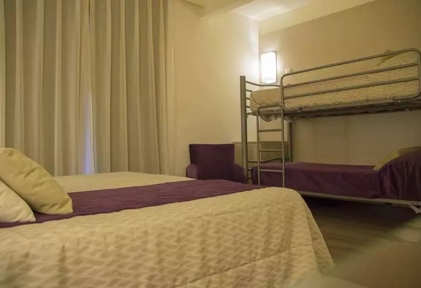 בית מלון כפרי Complejo París