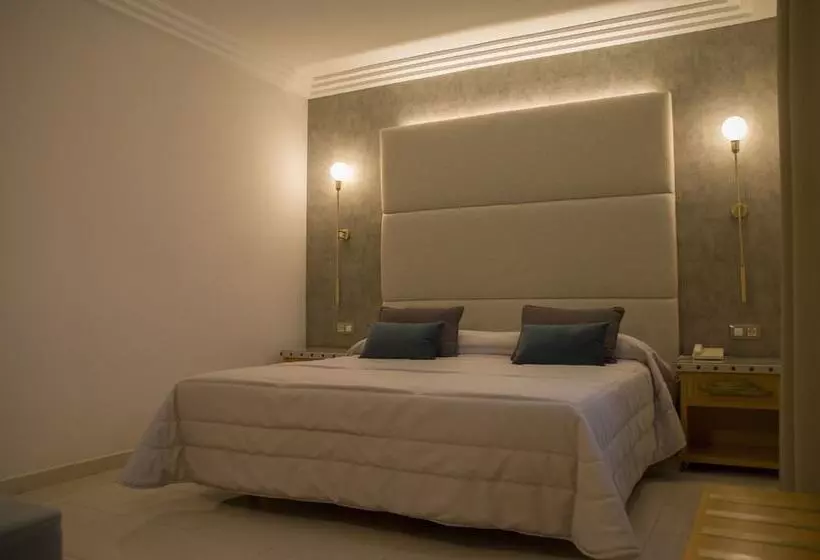 בית מלון כפרי Complejo París