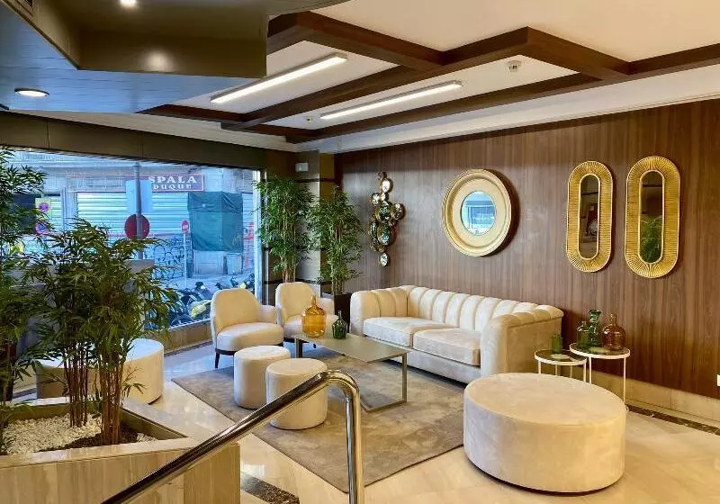 هتل Derby Sevilla