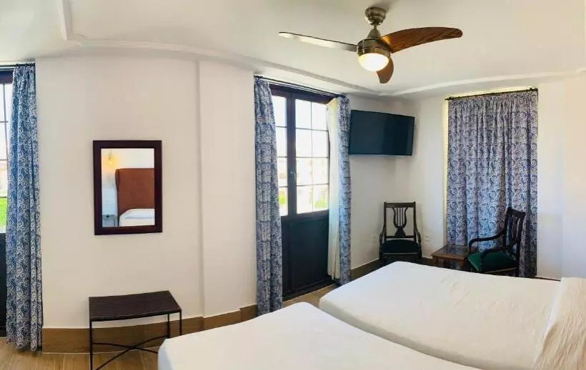 בית מלון כפרי Don Miguel