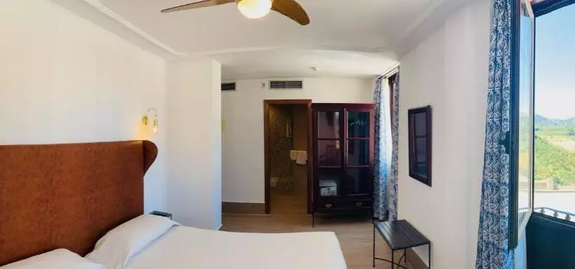 בית מלון כפרי Don Miguel