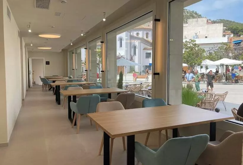 Отель Coral Boutique