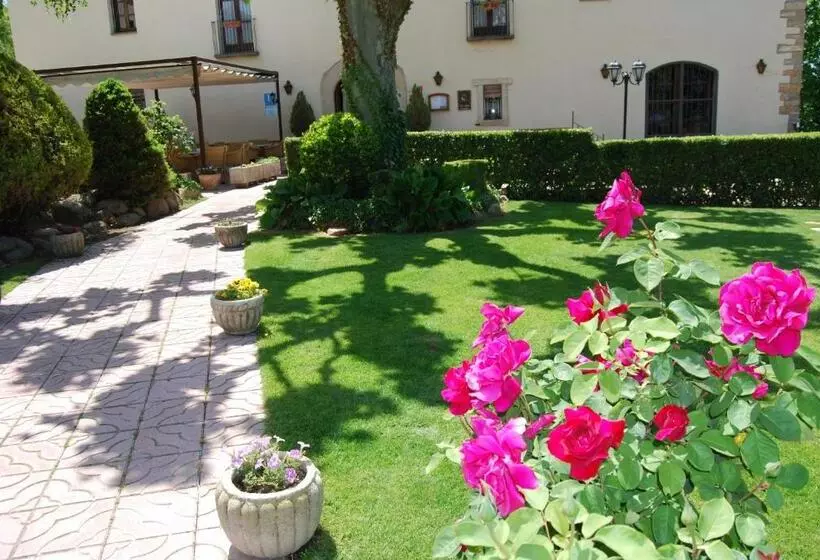 Hotel Masia Del Cadet