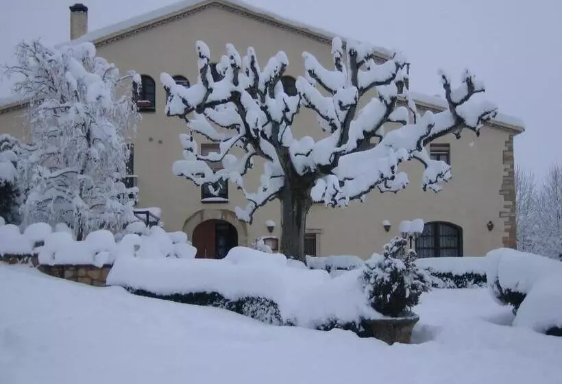 Hotel Masia Del Cadet