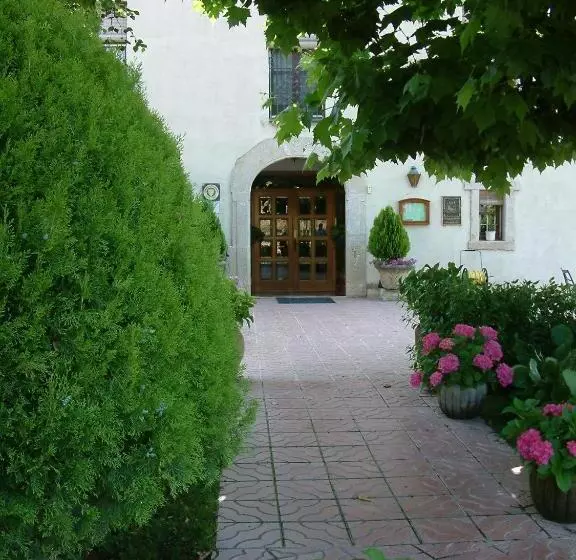 Hotel Masia Del Cadet