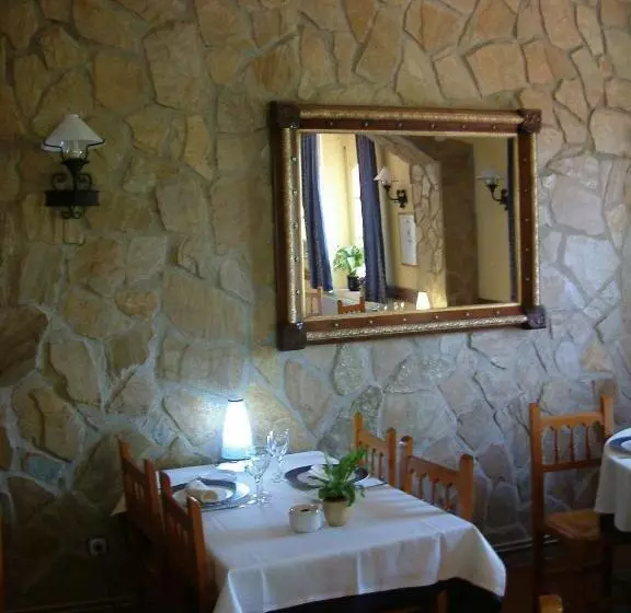 Hotel Masia Del Cadet