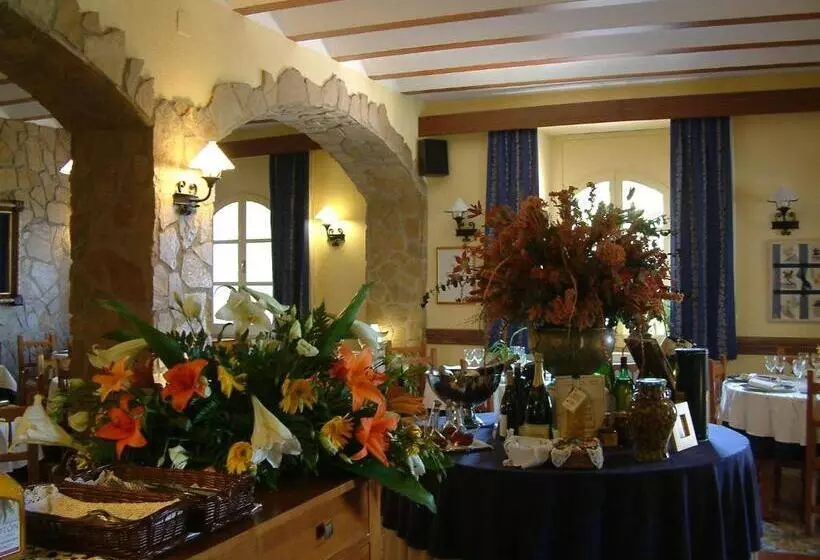 Hotel Masia Del Cadet