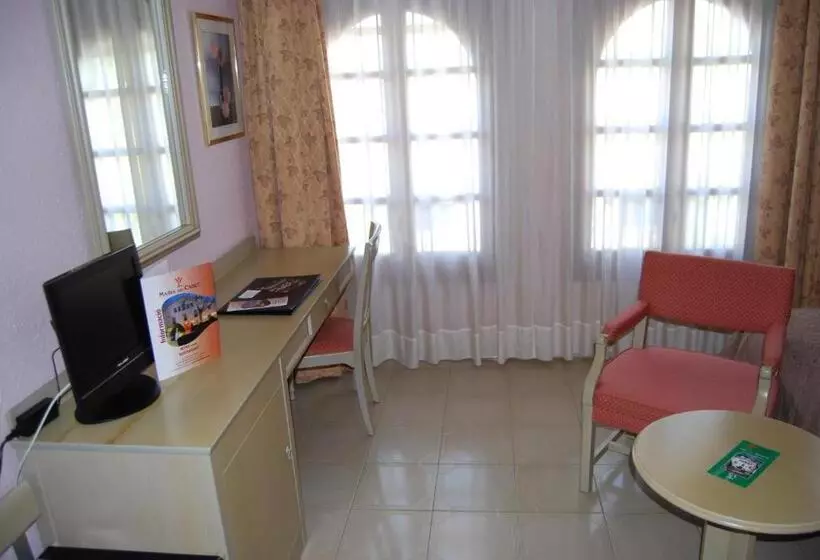 Hotel Masia Del Cadet