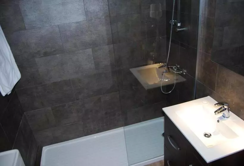 Hotel Masia Del Cadet