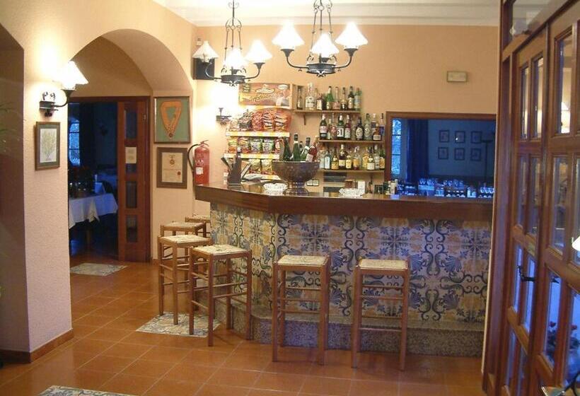 هتل Masia Del Cadet