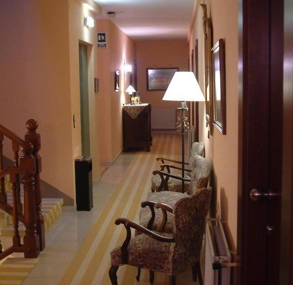 هتل Masia Del Cadet