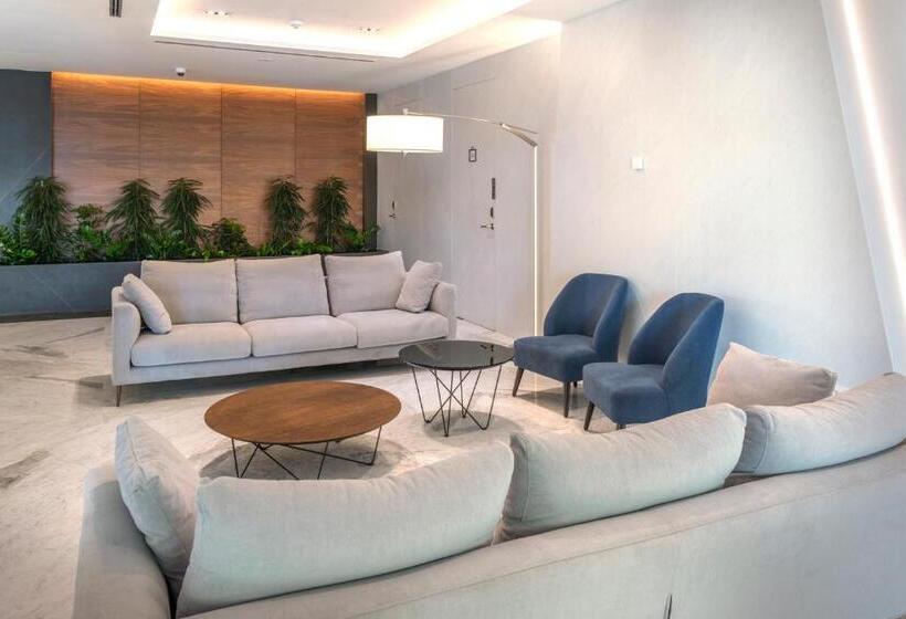 هتل Olympus Palace