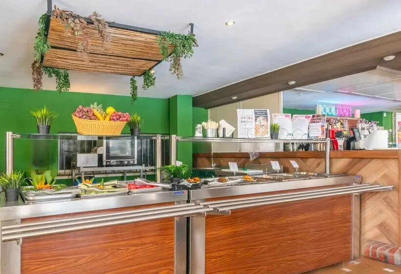 Hotel Parasol by Dorobe