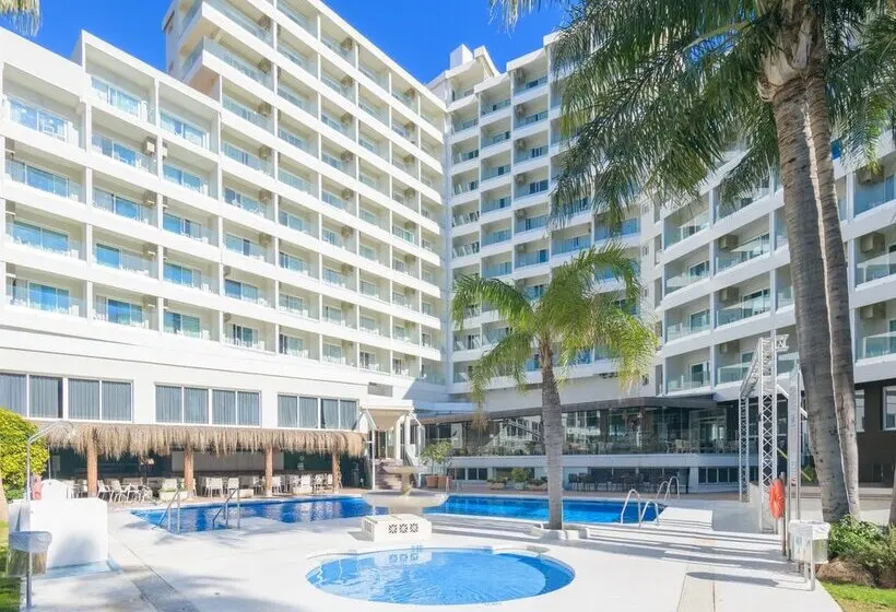 Hotel Parasol by Dorobe