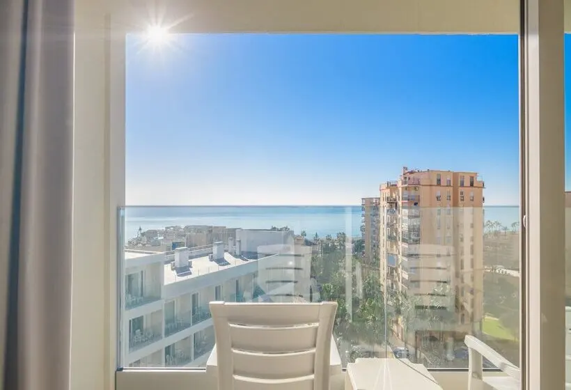 Hotel Parasol by Dorobe