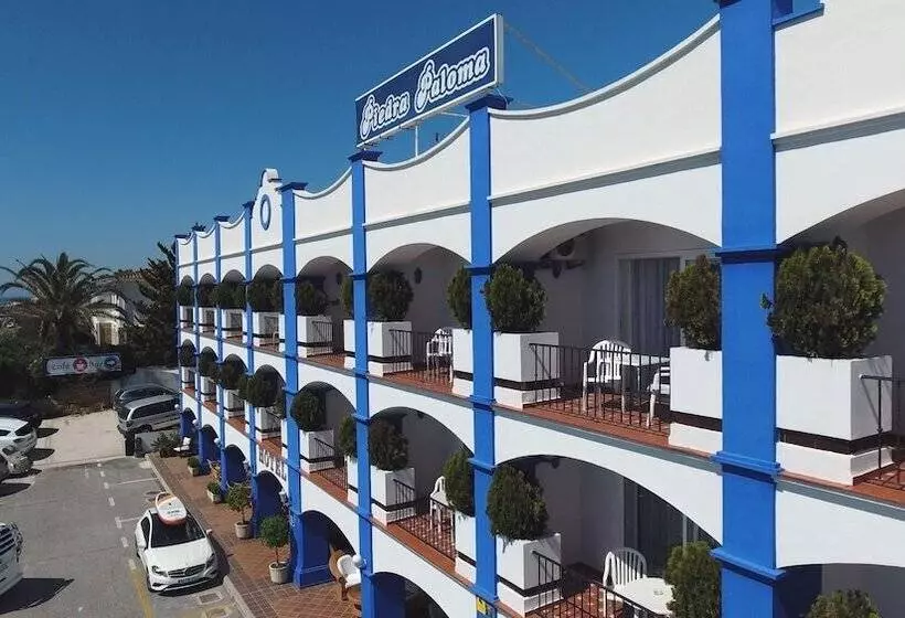 Отель Piedra Paloma