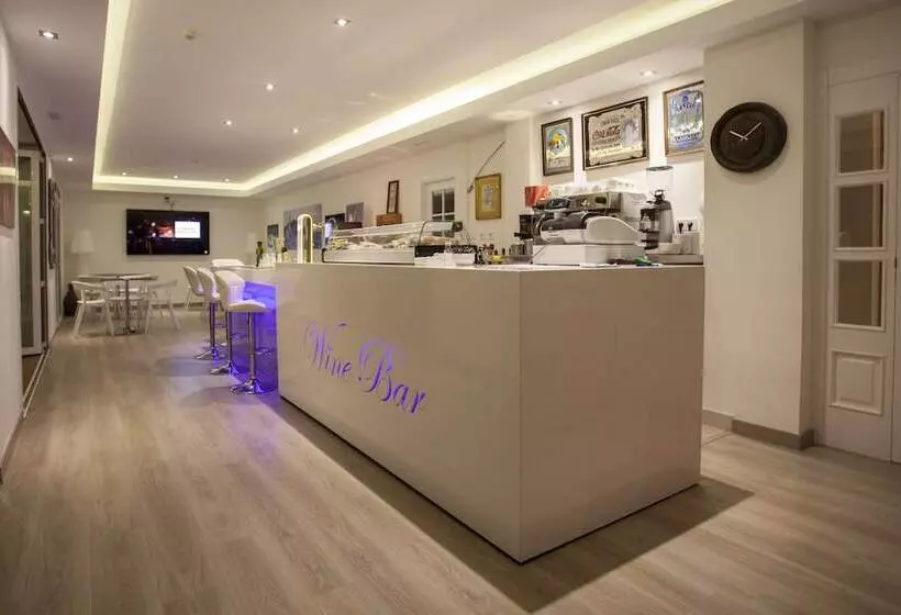 Отель Piedra Paloma