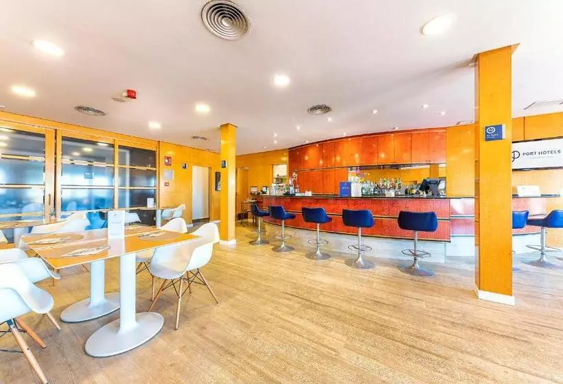 Otel Port Azafata Valencia
