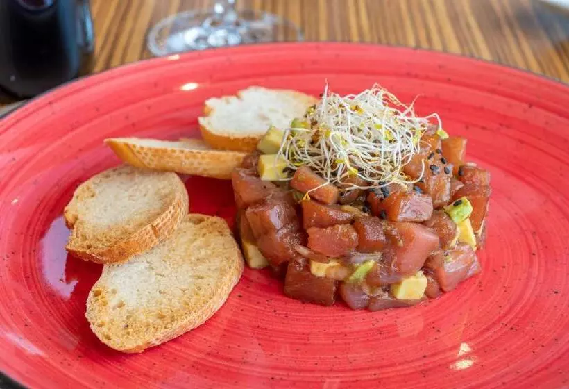 Otel Port Azafata Valencia