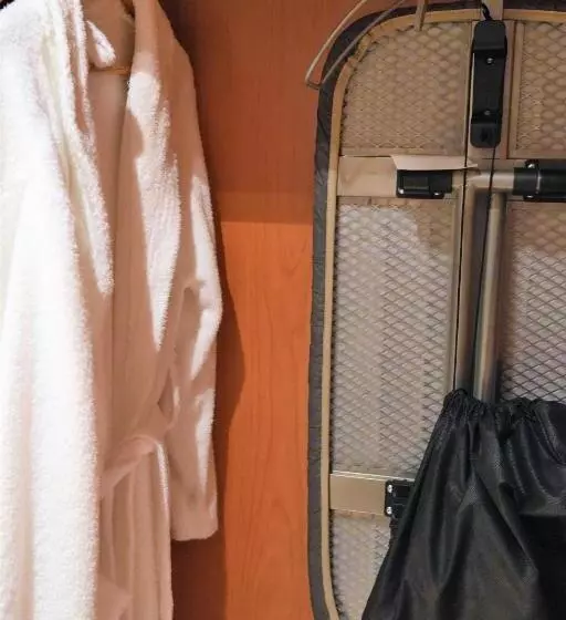 Otel Port Azafata Valencia