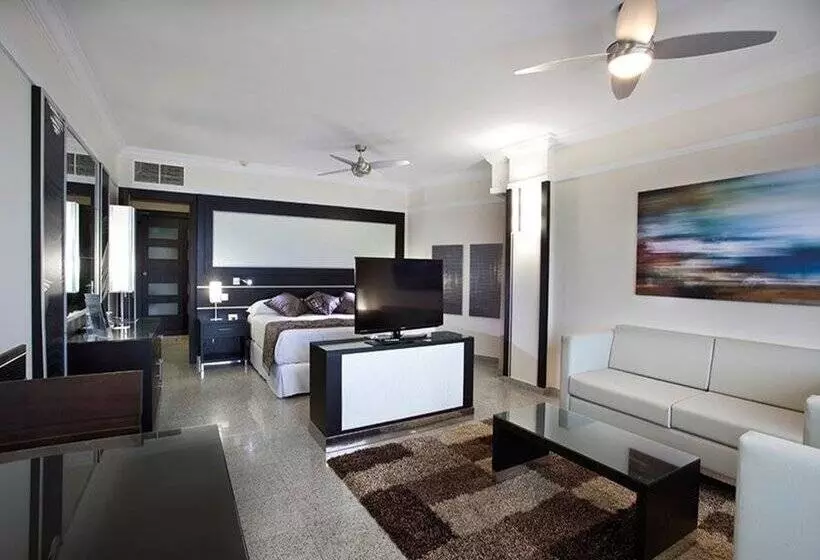 Hotel Riu Nautilus - Adults Only