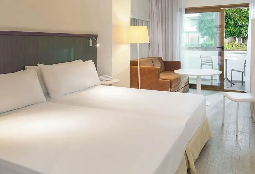 Ocean House Costa del Sol by Grupotel