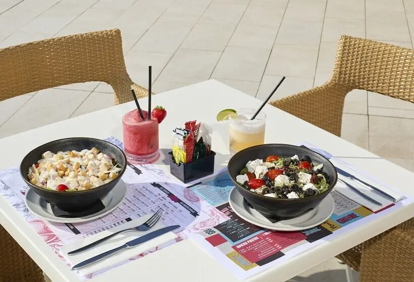 Ocean House Costa del Sol by Grupotel