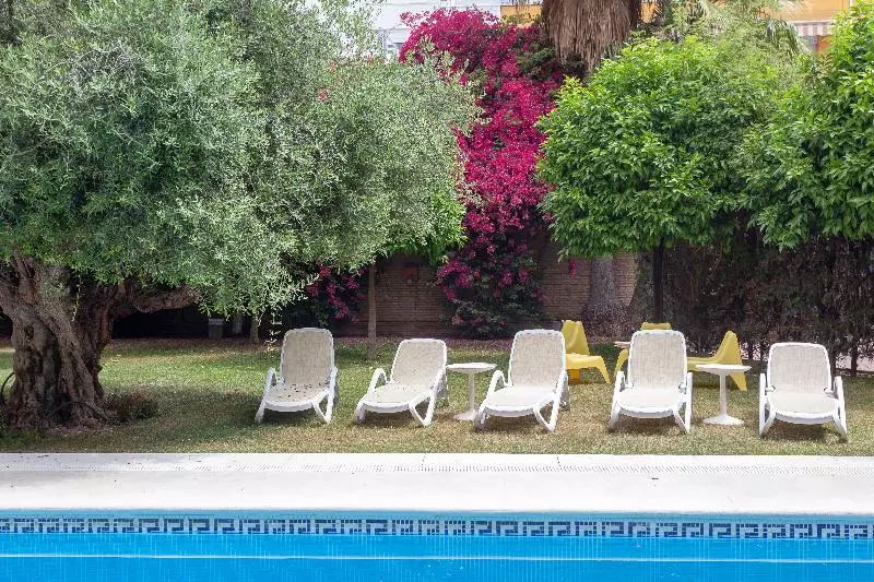 Aacr Hotel Monteolivos