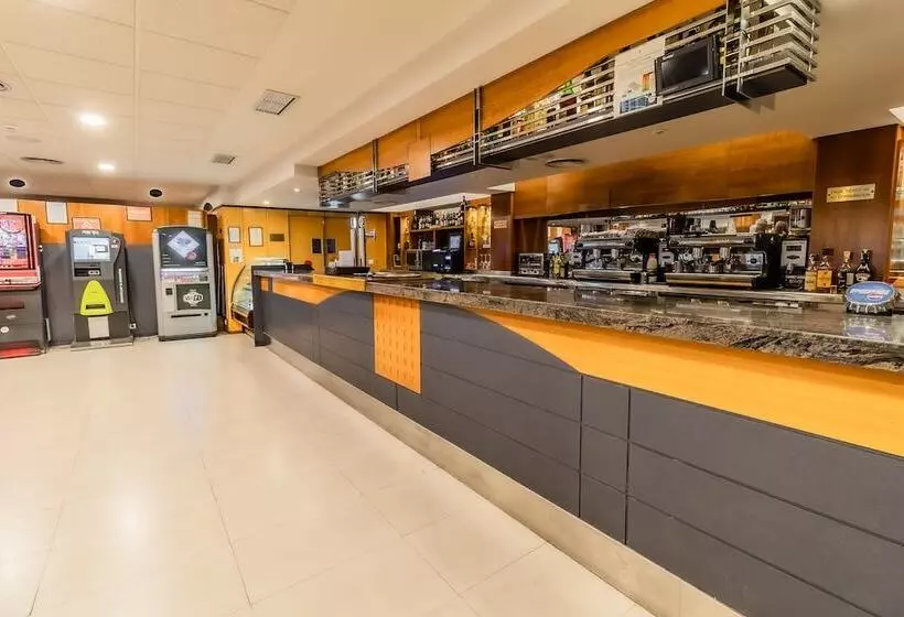 בית מלון כפרי Alhama