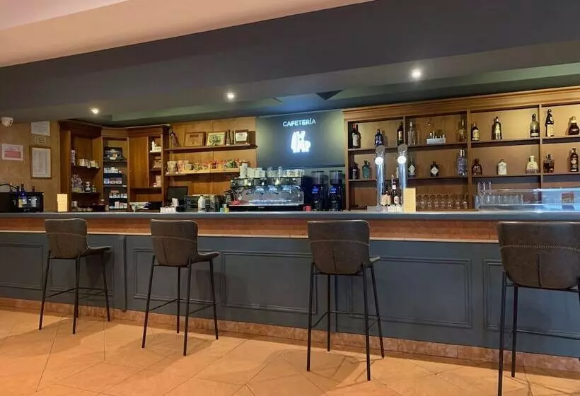 호텔 Ciudad De Plasencia