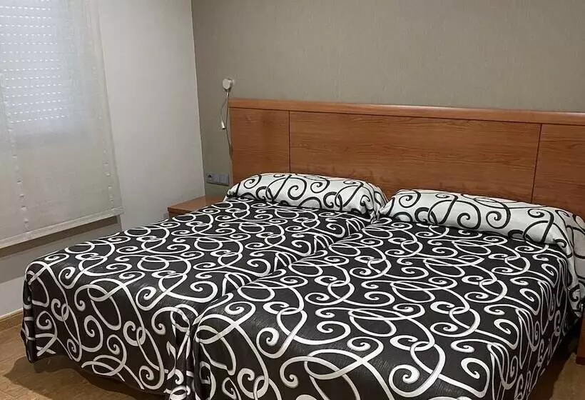 호텔 Ciudad De Plasencia