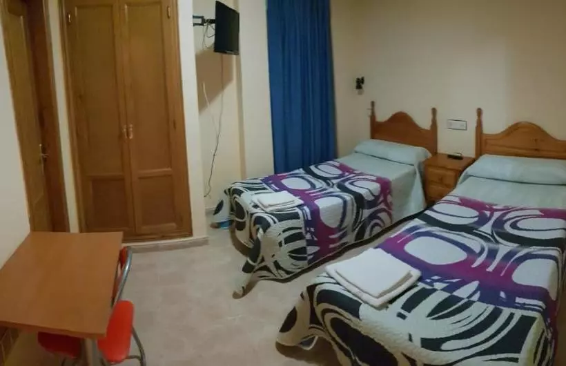 호텔 Hostal El Busto