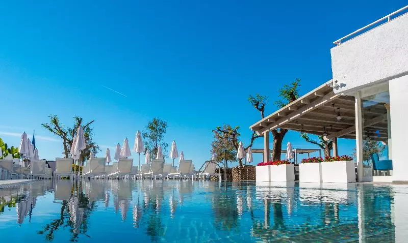 Hotel Golden Mar Menuda