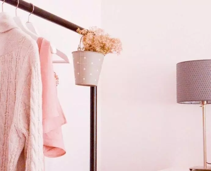 فندق Hostal Carlos V