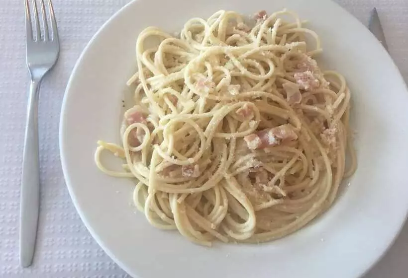 هتل Hostal Galicia