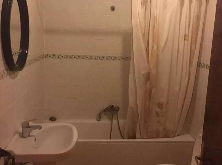 هتل Hostal Galicia