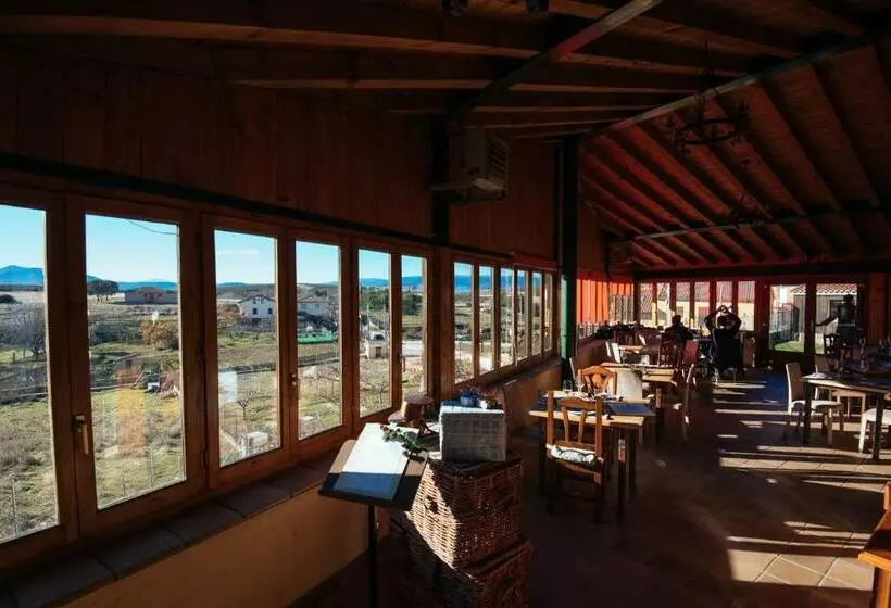 בית מלון כפרי Posada De Robledillo