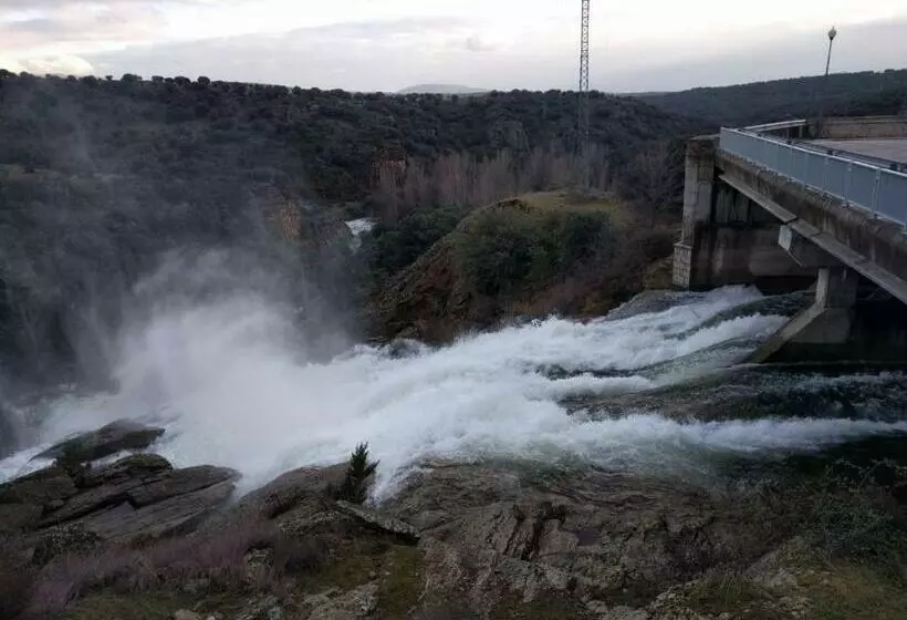 בית מלון כפרי Posada De Robledillo