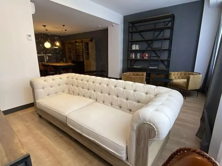 فندق Bypillow San Mamés